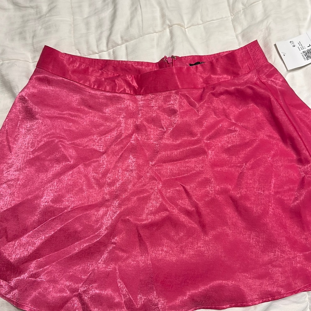 F21 Women’s mini skirt